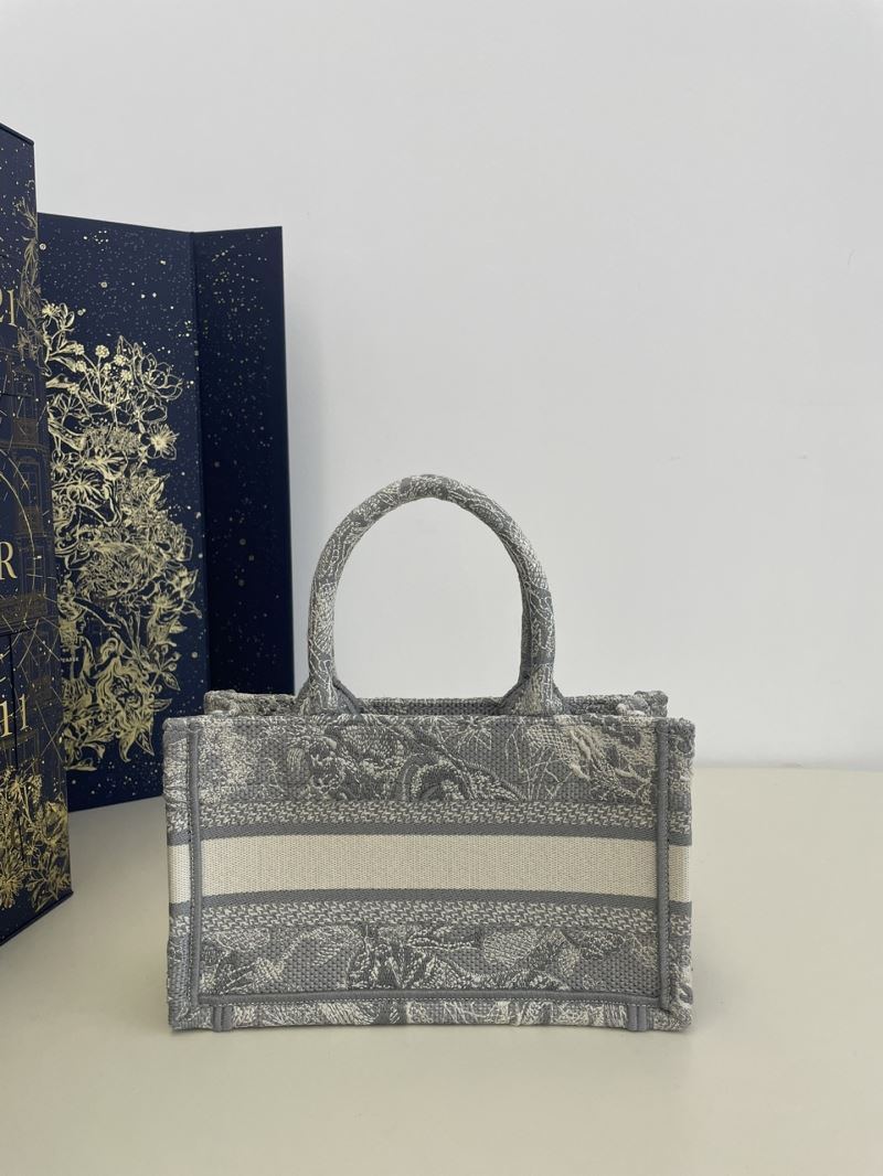 Christian Dior Shopping Bags